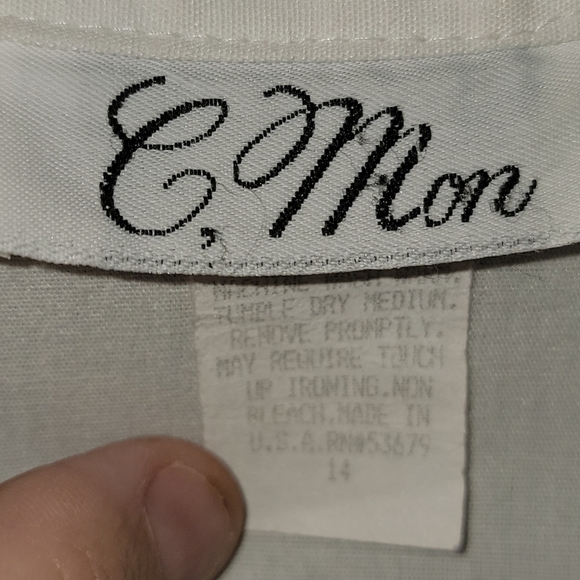 Vintage C,Mon size 14 white button blazer, shoulder pads, pockets on front - Picture 6 of 8